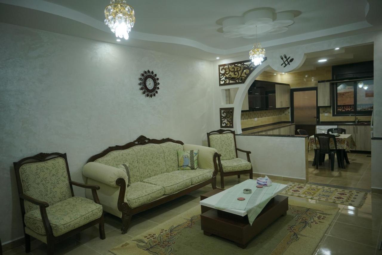 Amro Petra Apartment Vádi Músza Kültér fotó