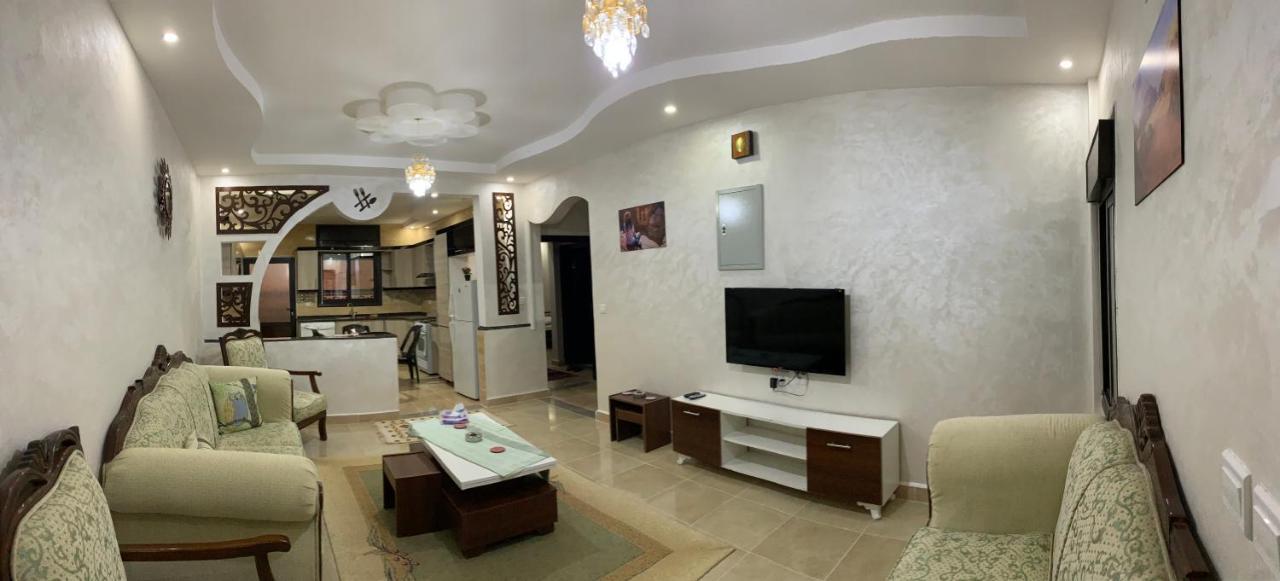 Amro Petra Apartment Vádi Músza Kültér fotó