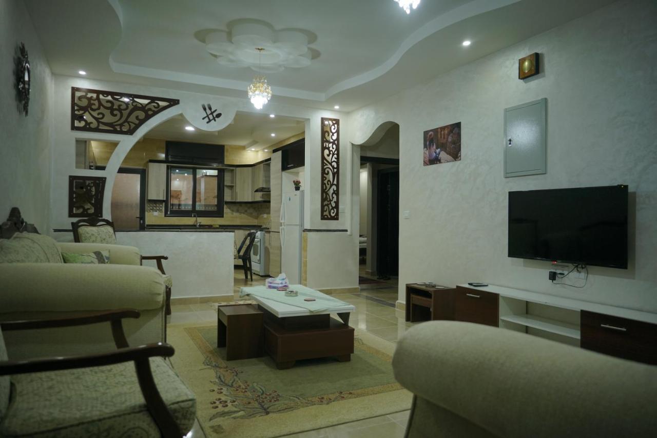 Amro Petra Apartment Vádi Músza Kültér fotó
