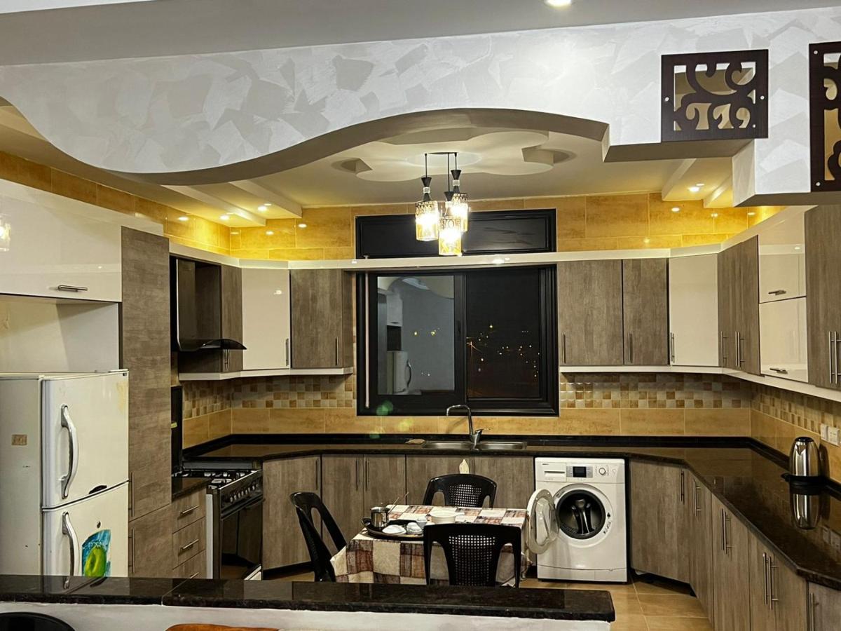 Amro Petra Apartment Vádi Músza Kültér fotó