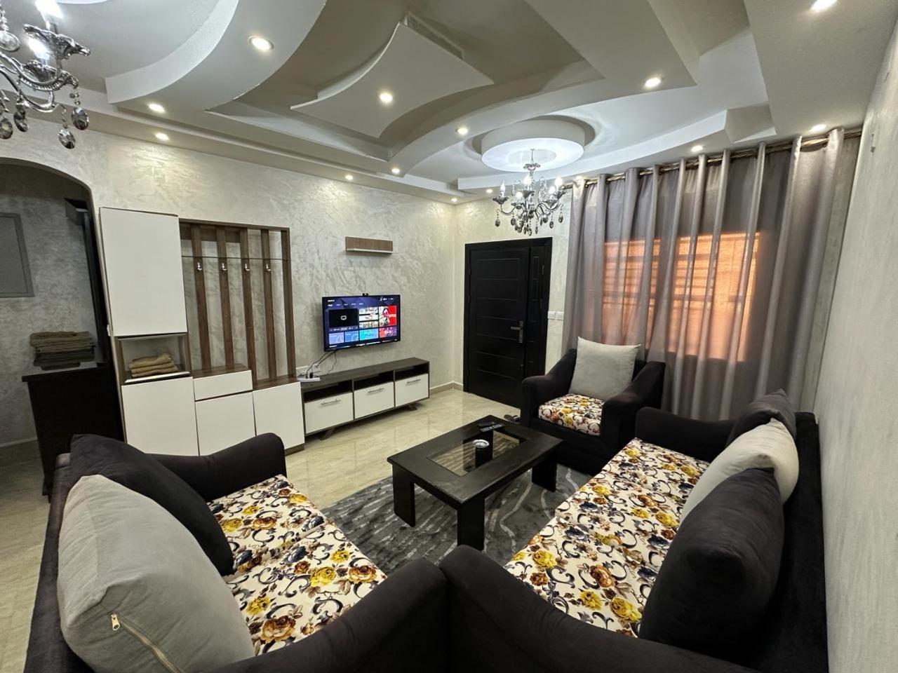 Amro Petra Apartment Vádi Músza Kültér fotó