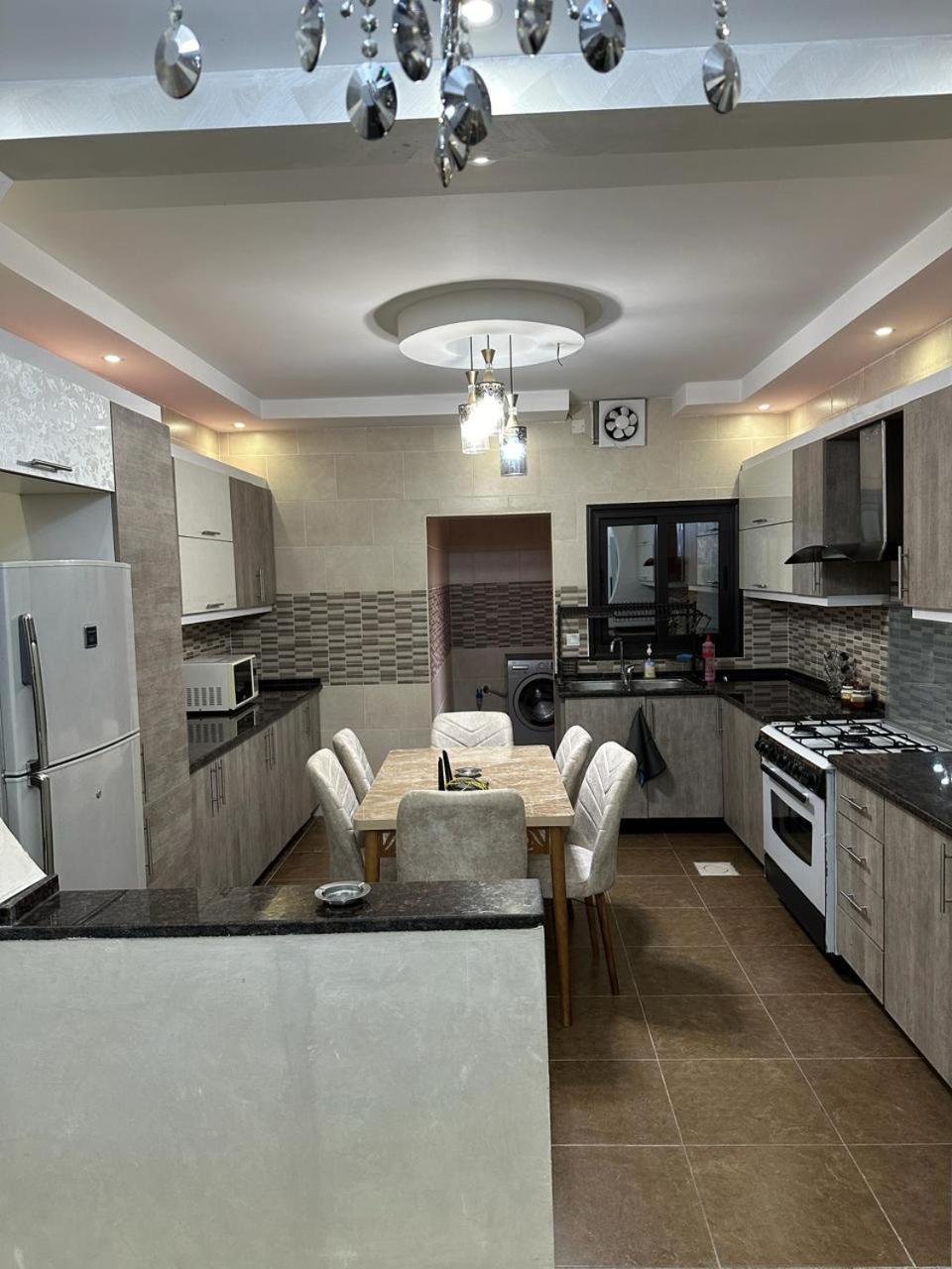 Amro Petra Apartment Vádi Músza Kültér fotó